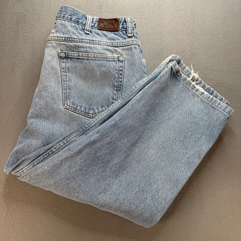 L.L. Bean Jeans Mens 38x29 (FITS 36/24) Comfort Waist Relaxed Distressed Denim